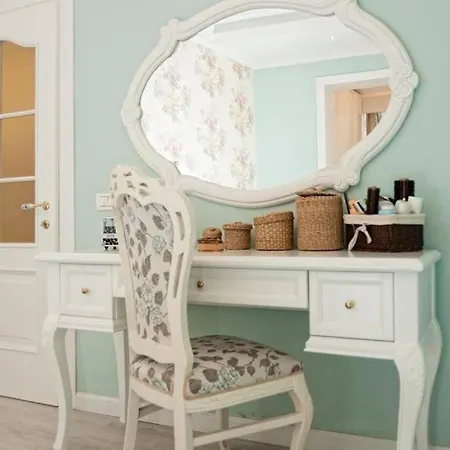 Apartment Place To In Tirana, Blloku, Pallat Agimi Tirana