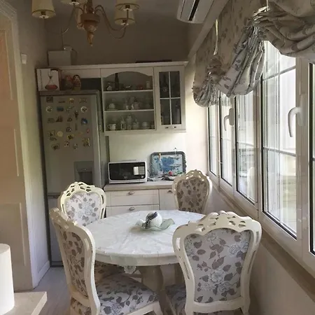 Place To In Tirana, Blloku, Pallat Agimi Apartment Tirana