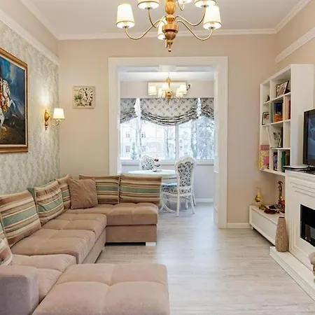 Apartment Place To In Tirana, Blloku, Pallat Agimi Tirana